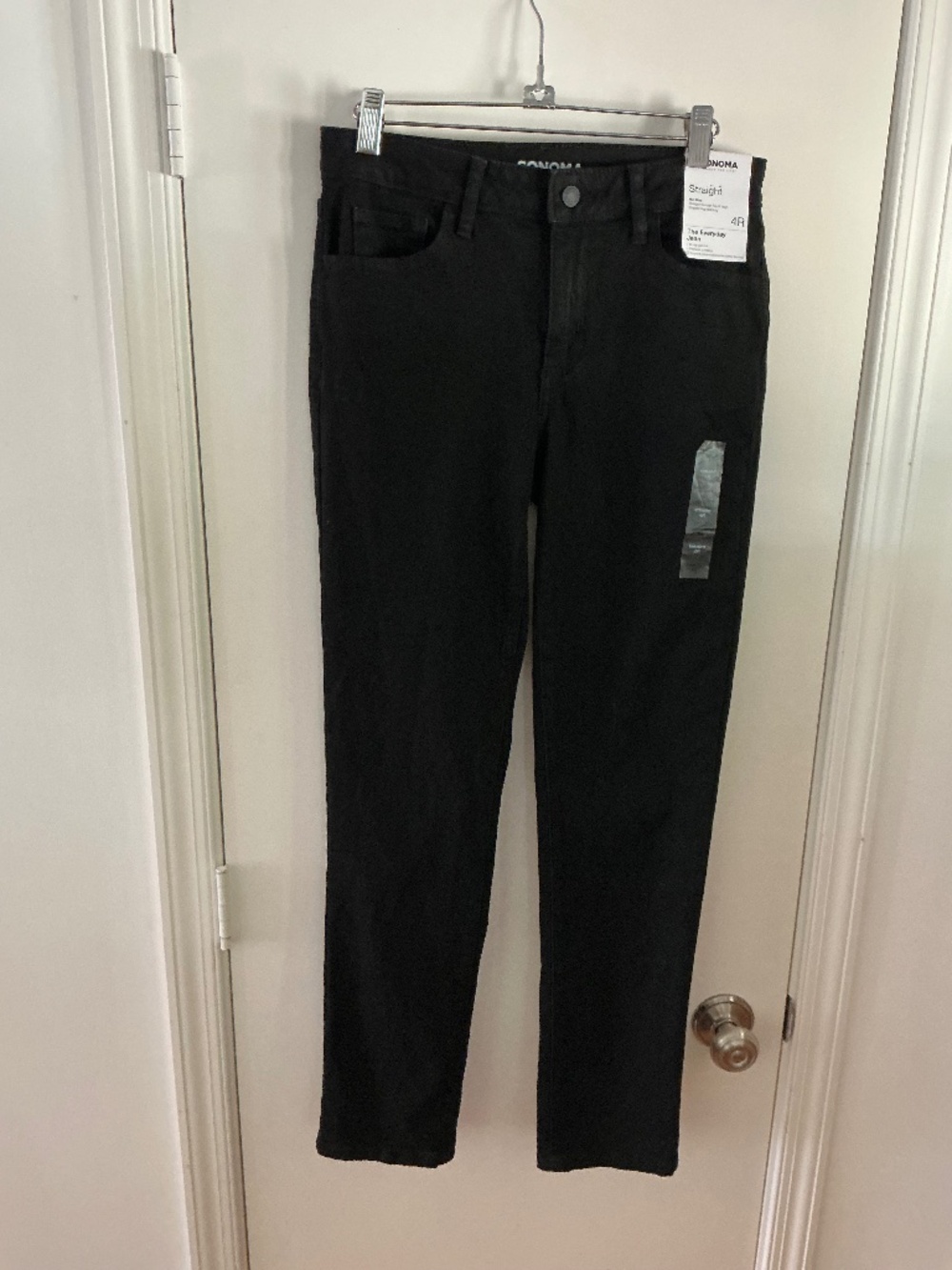 Sonoma Jeans Straight-Leg Black Size 4R NWT